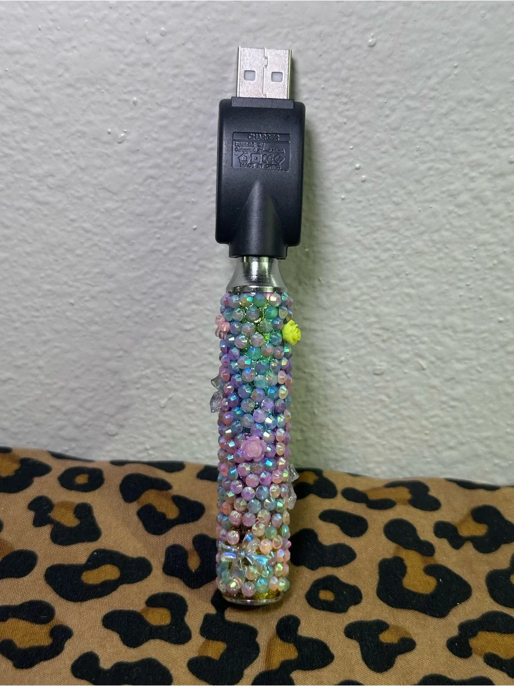N/A handcrafted iridescent